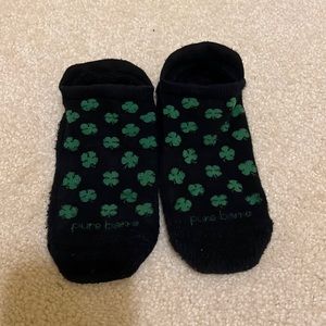 Pure Barre socks size small